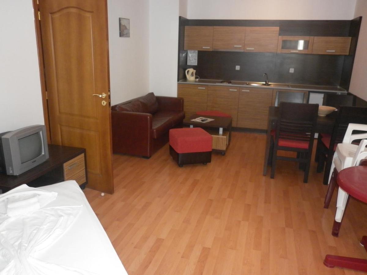 Guest Apartments Co Morenia Sunny Beach Exterior photo